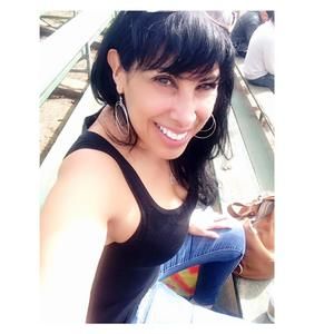 Meet your Posher, Julia